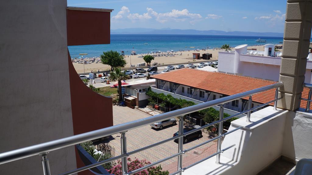 Hotel Marine Айвалык Экстерьер фото