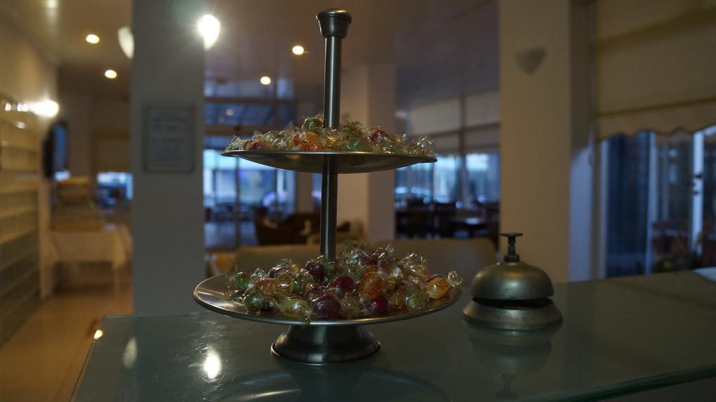 Hotel Marine Айвалык Экстерьер фото