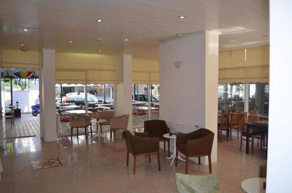 Hotel Marine Айвалык Экстерьер фото