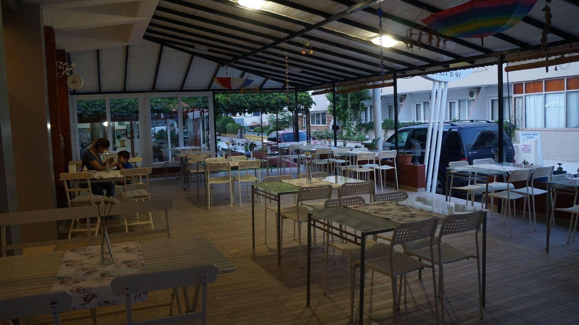 Hotel Marine Айвалык Экстерьер фото